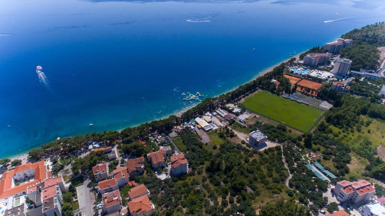 Apartments Loncar Tučepi Buitenkant foto